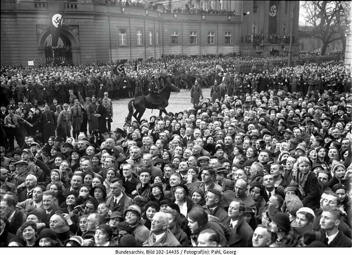 Tag von Potsdam
© BArch, Bild 102-14435 / Georg Pahl