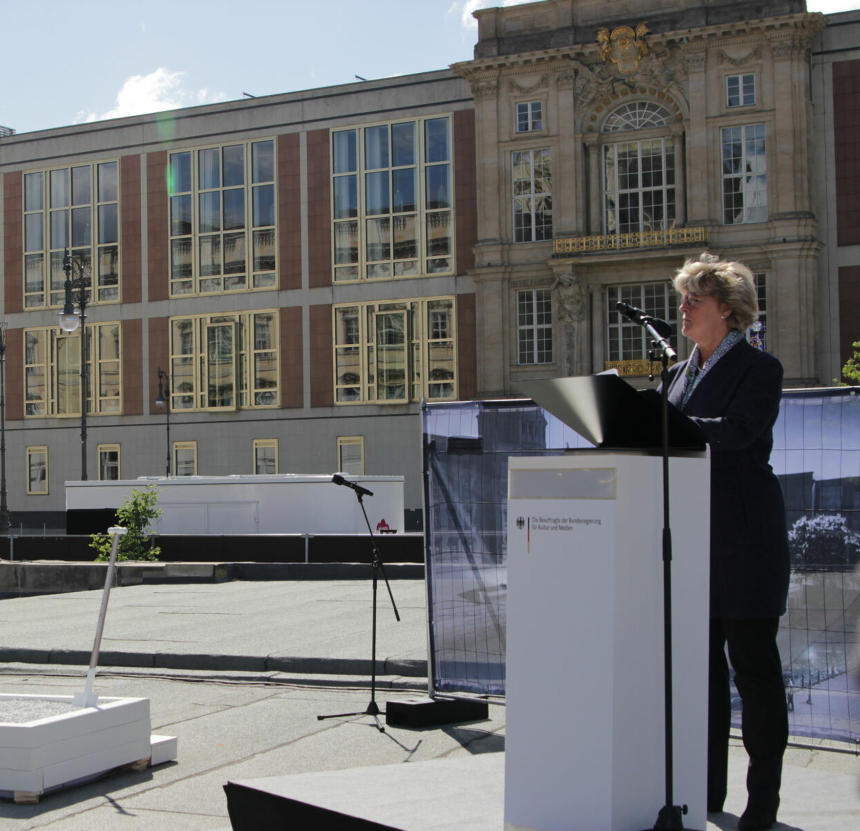 Monika Grütters, Beauftragte der Bundesregierung für Kultur und Medien a. D., bei der Ansprache an Bürgerinnen und Bürger